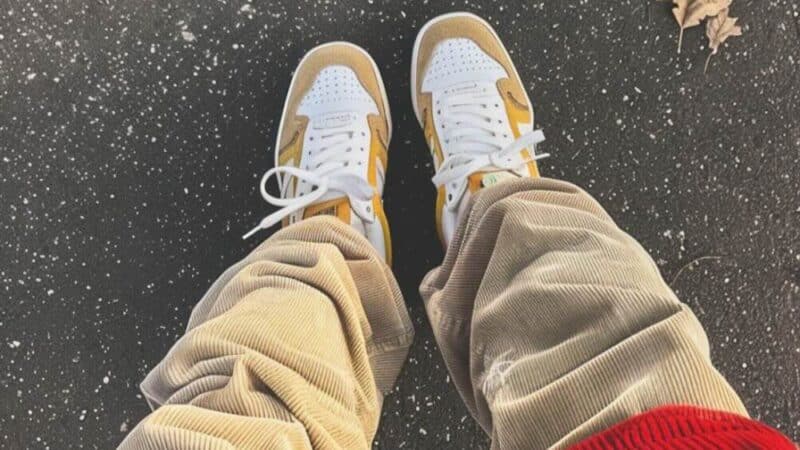 Dlaczego streetwear jest popularny? Historia, wpływy i znaczenie w dzisiejszej modzie